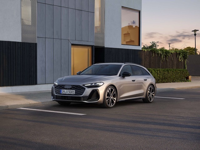 Der neue Audi A5 in Front-Seitenansicht